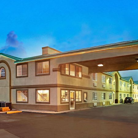 Days Inn By Wyndham San Antonio Airport Εξωτερικό φωτογραφία